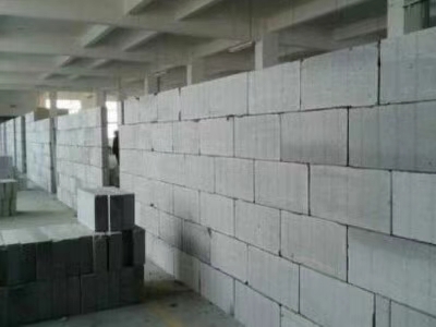 广汉蒸压粉煤灰砂加气混凝土应力应变全曲线及其砌块砌体力学性能试验研究