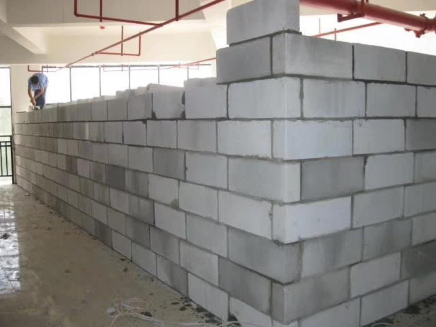 广汉蒸压加气混凝土砌块承重墙静力和抗震性能的研究